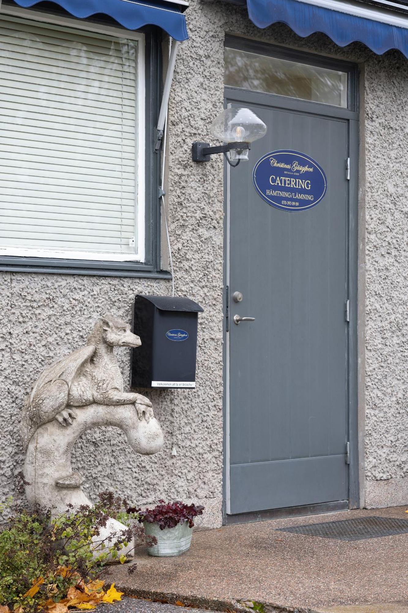 Christinas Gaestgifveri B&B Ervalla Zewnętrze zdjęcie