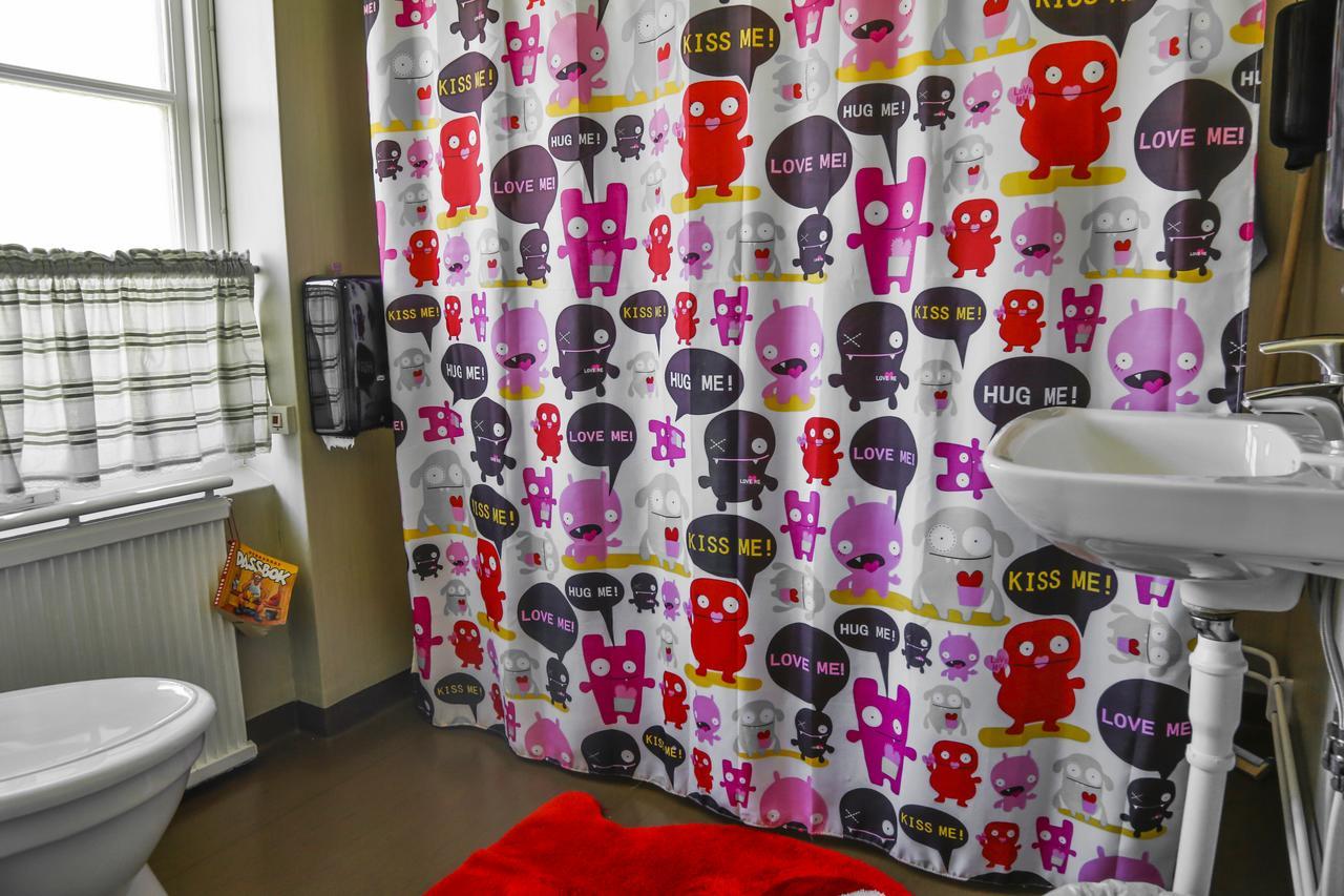 Christinas Gaestgifveri B&B Ervalla Zewnętrze zdjęcie