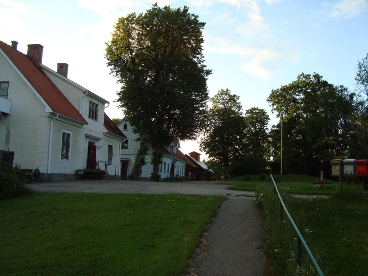 Christinas Gaestgifveri B&B Ervalla Zewnętrze zdjęcie